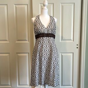 Looking for a new summer dress? Check out this cute little halter dress!